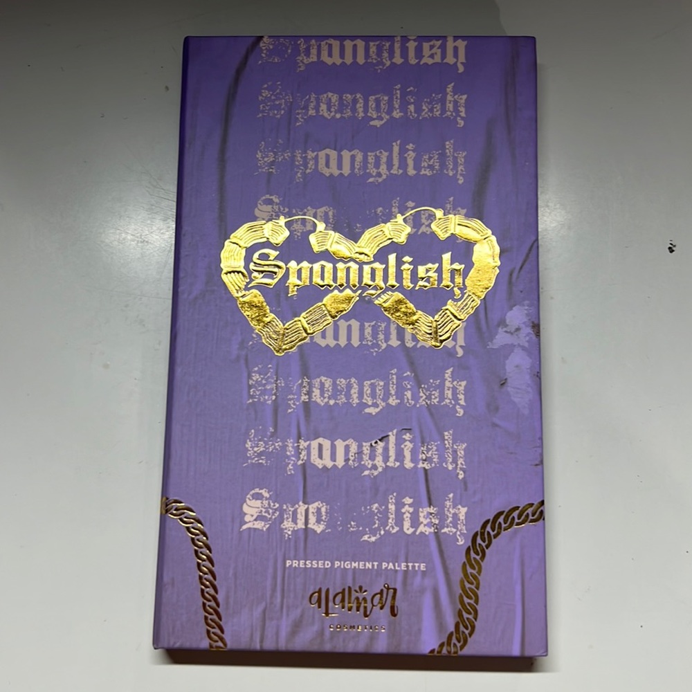 Eyeshadow palette